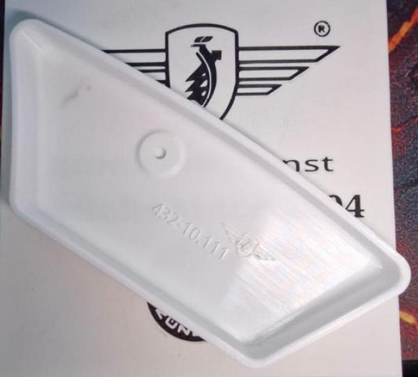 Zündapp Werkzeugfach Abdeckung Verschlußboden 432-​10.111 aus TPU , Dichtet perfekt ab ! Typ 433 , 437 Combinette